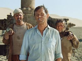 Evgeniy Leonov, Stanislav Lyubshin, and Yuriy Yakovlev in Kin-dza-dza! (1986)