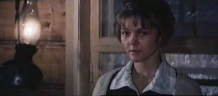 Marina Dyuzheva in Otets i syn (1980)