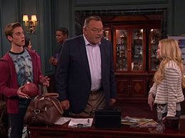 Dick Butkus, Olivia Holt, and Austin North in I Didn't Do It (2014)