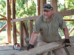 Tim Rose in Barnwood Builders (2013)