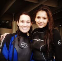 Erin Beute and Nina Dobrev. Vampire Diaries, season 3