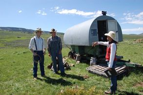 Carolyn Macartney, Arianne Martin, and Zach Rose in Wanda the Wonderful (2014)