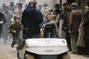 Roman Polanski and Barney Clark in Oliver Twist (2005)