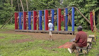 Colby Donaldson, Jerri Manthey, Jeff Probst, Rupert Boneham, Amanda Kimmel, Candice Cody, Parvati Shallow, Courtney Yate