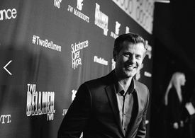 Darin Toonder attending premiere for Two Bellmen Two