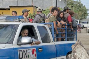 Mario Zaragoza and Greisy Mena in The Precocious and Brief Life of Sabina Rivas (2012)