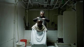 Hakan Karsak and Kadir Çermik in Ivy (2015)