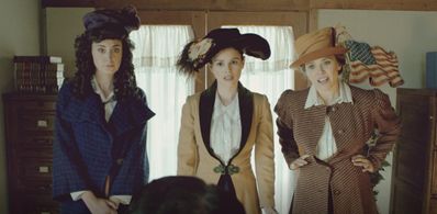 Elizabeth Olsen, Rachel Bilson, and Maria Blasucci in Drunk History (2013)