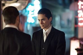Jared Leto and Tadanobu Asano in The Outsider (2018)