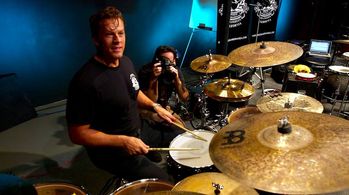 Shooting Thomas Lang @ Big Drum Bonanza 2013.