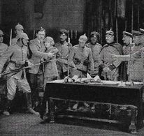 Harry Semels and Pearl White in Plunder (1923)