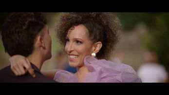 Still of Arlette Torres and Jorge Clemente in Confinamiento Incluido