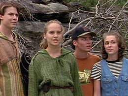 Michela Noonan, Gosia Piotrowska, Brian Rooney, and Zbych Trofimiuk in Spellbinder (1995)