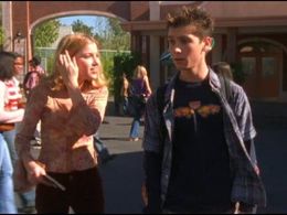 Justin Berfield and Brittany Renee Finamore in Malcolm in the Middle (2000)