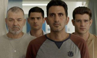 Danny Steg, Daniel Gad, Maor Schwitzer, and Tsahi Halevi in Line in the Sand (2021)