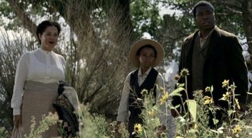 Westworld still w Brigid Coulter, Regi Davis, and Mataeo Mingo.