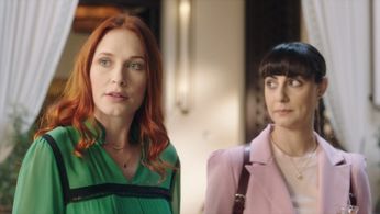 Still of Rebecca Bujko and Roxy Shabestari in 100%