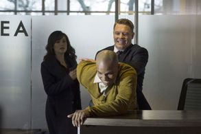 Megan Boone, Diego Klattenhoff, and Bjorn DuPaty in The Blacklist (2013)