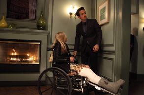 Ed Weeks and Mary Grill in The Mindy Project (2012)