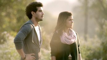 Nimrat Kaur, Tahir Raj Bhasin, and Parag Vijra in Love Shots (2016)