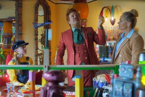 Carlo Boszhard, Mila Borgers, and Maaike Martens in Where Is St. Nicholas' Big Book? (2019)