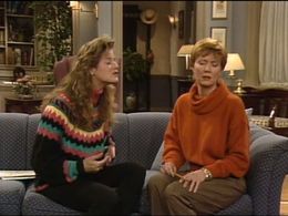 Andrea Elson and Anne Schedeen in ALF (1986)