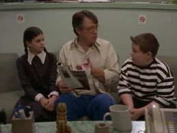 Ross Douglas, Nicole Fugere, and Brody Smith in The New Addams Family (1998)