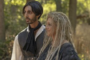 Gurjeet Singh and Meera Syal in ep 2 of Mrs Sidhu Investigates