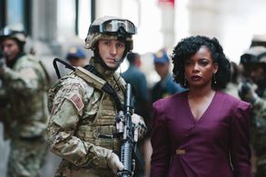 Aunjanue Ellis-Taylor and Benjamin Jones in Quantico (2015)