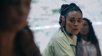 Hanora Kamen in Hijack