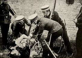 Asta Nielsen in Das Mädchen ohne Vaterland (1912)