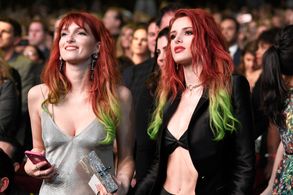 Bella Thorne and Dani Thorne at an event for Fashion Police (2002)