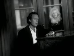 Dolly Parton and Julio Iglesias in Julio Iglesias & Dolly Parton: When You Tell Me That You Love Me (1994)
