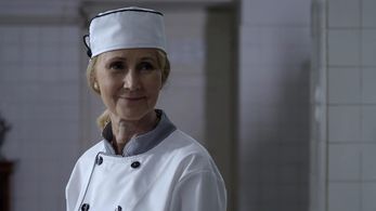 Emma Burdon-Sutton in Crown for Christmas (2015)