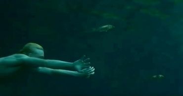 Tino Mewes in Do Fish Do It? (2002)