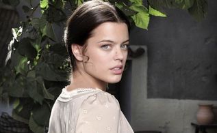 Adriana Torrebejano in Tierra de lobos (2010)