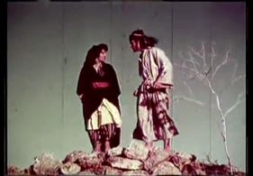 Shoshana Damari in Without Home (1956)