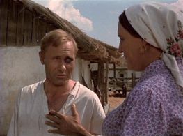 Vasiliy Shukshin and Nonna Mordyukova in They Fought for Their Country (1975)