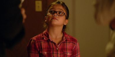 Siena as Lulu Parker in 