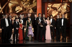 Julie Bowen, Ty Burrell, Jesse Tyler Ferguson, Sarah Hyland, Steven Levitan, Ed O'Neill, Jeffrey Richman, Eric Stonestre