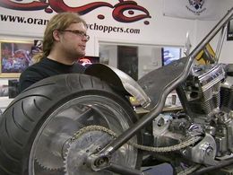 Michael Teutul in American Chopper: The Series (2003)