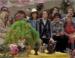 Sidney Miller and Mary Wickes in Sigmund and the Sea Monsters (1973)