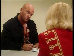 Rolf Leenders and Karla Wildschut in Vrouwenvleugel (1993)