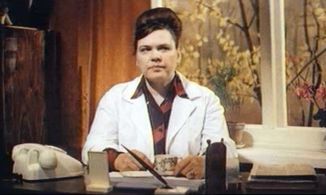 Lyubov Tishchenko in V moey smerti proshu vinit Klavu K. (1980)