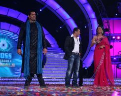Salman Khan, Dalip Singh, and Shweta Tiwari in Bigg Boss: Bigg Boss 4 Grand Finale (2011)
