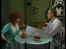 Walter Crommelin and Olga Zuiderhoek in We zijn weer thuis (1989)