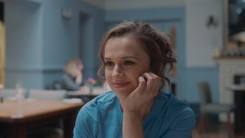 April Kelley in Annie Waits (2017)