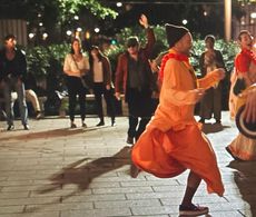 High Maintenance, S4 E6 Adelante