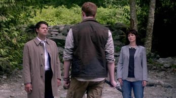 Giacomo Baessato, Misha Collins, and Erica Carroll in Supernatural (2005)