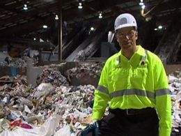 Mike Rowe in Dirty Jobs (2005)
